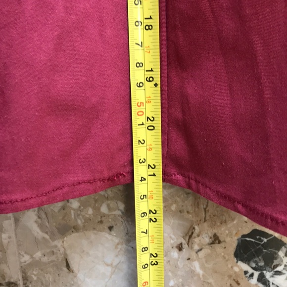 ANGVNS maroon mini pleated skirt - Picture 6 of 6